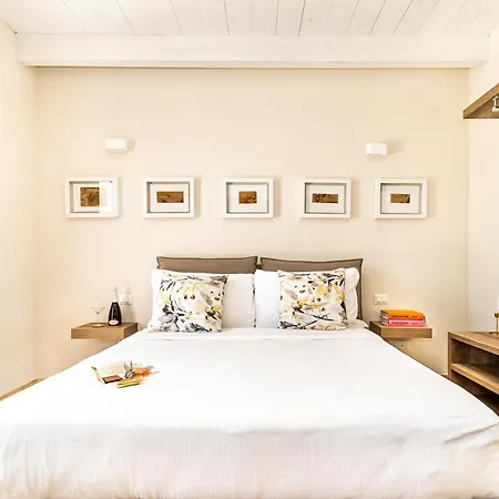 Brigida - Soft Luxury Atmosphere - Adult Oriented *